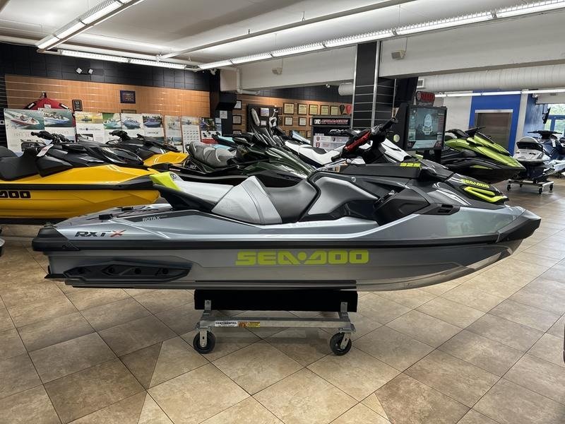 Buy 2025 Sea-Doo RXT-X 325 Ice Metal / Manta Green - Image 6