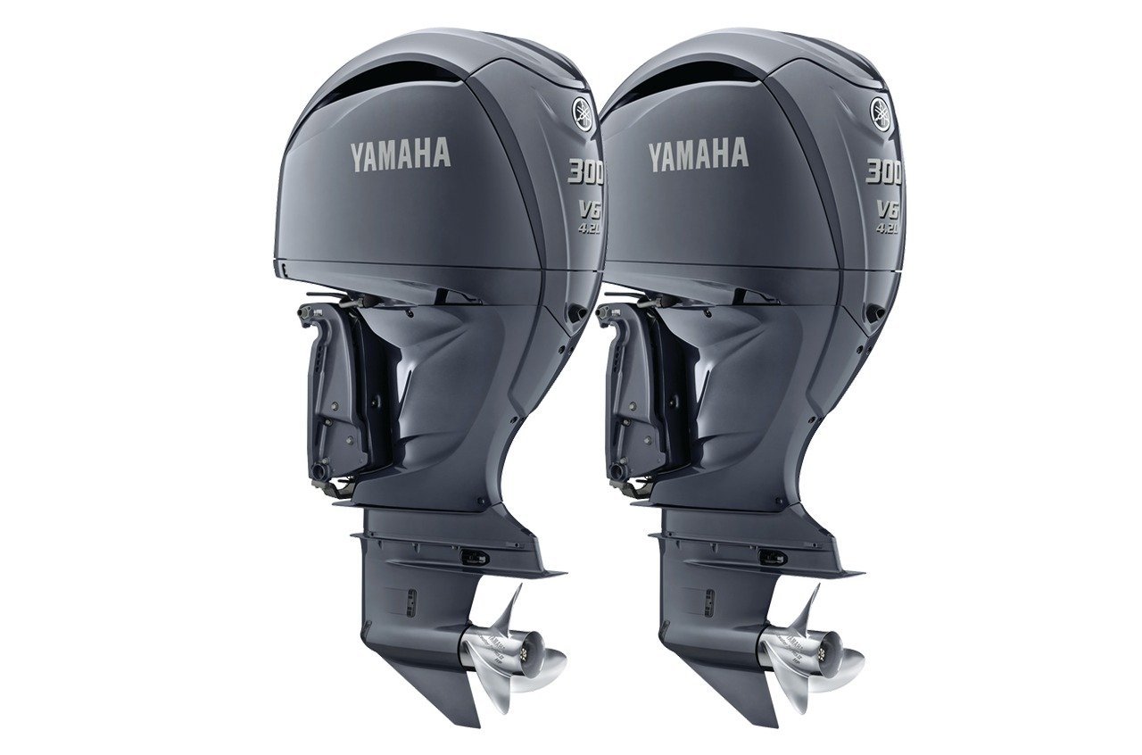 Twin Yamaha 300hp DEC Outboards