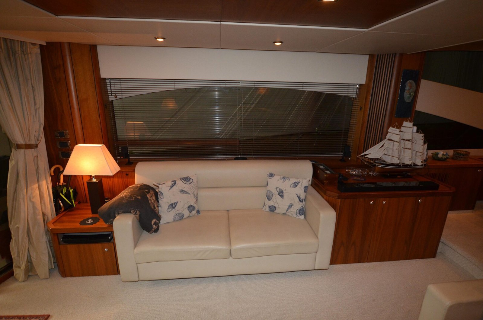 2008 SUNSEEKER MANHATTAN 70 FOR SALE - Image 14