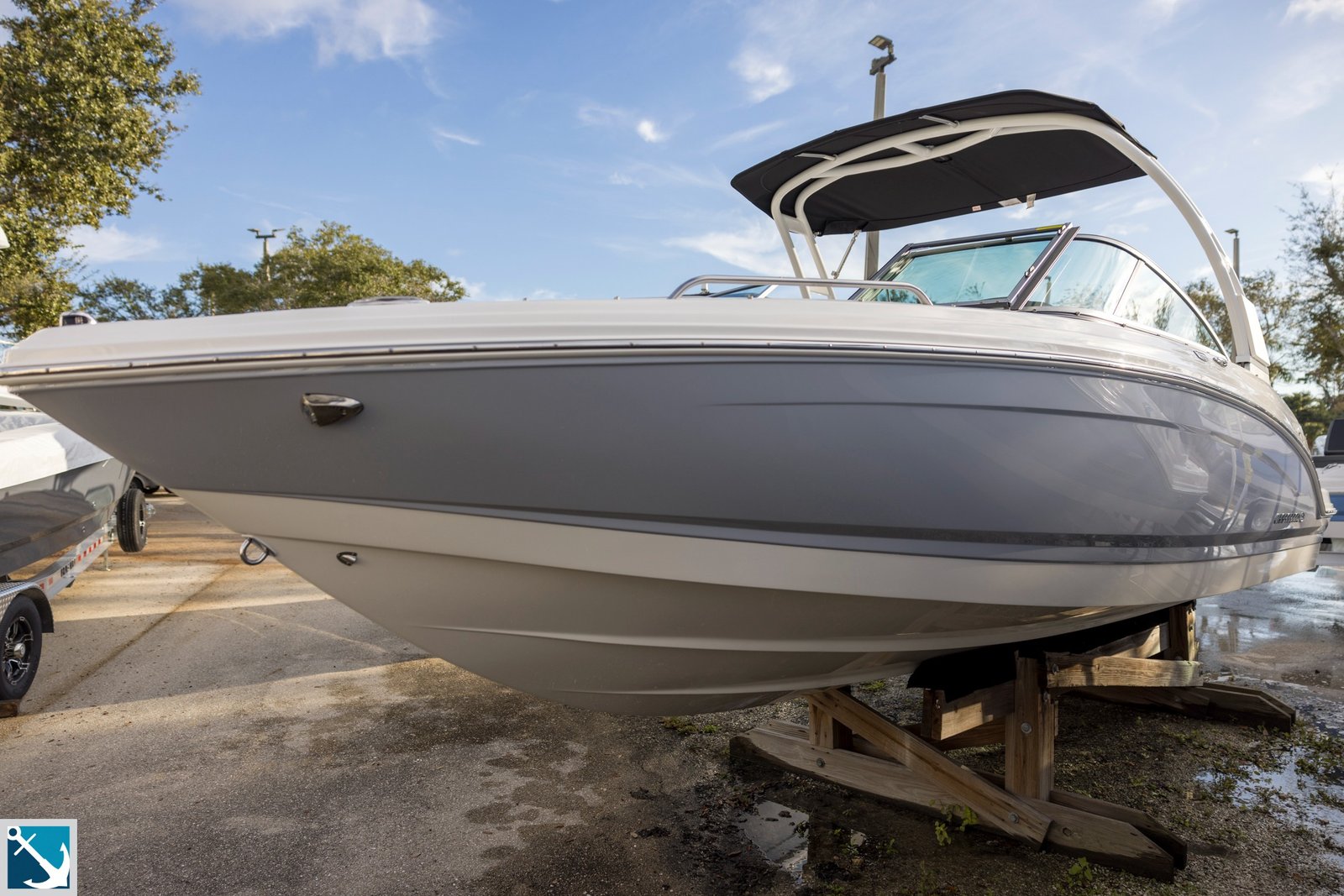 2024 Chaparral 23 SSI OB For Sale - Image 2