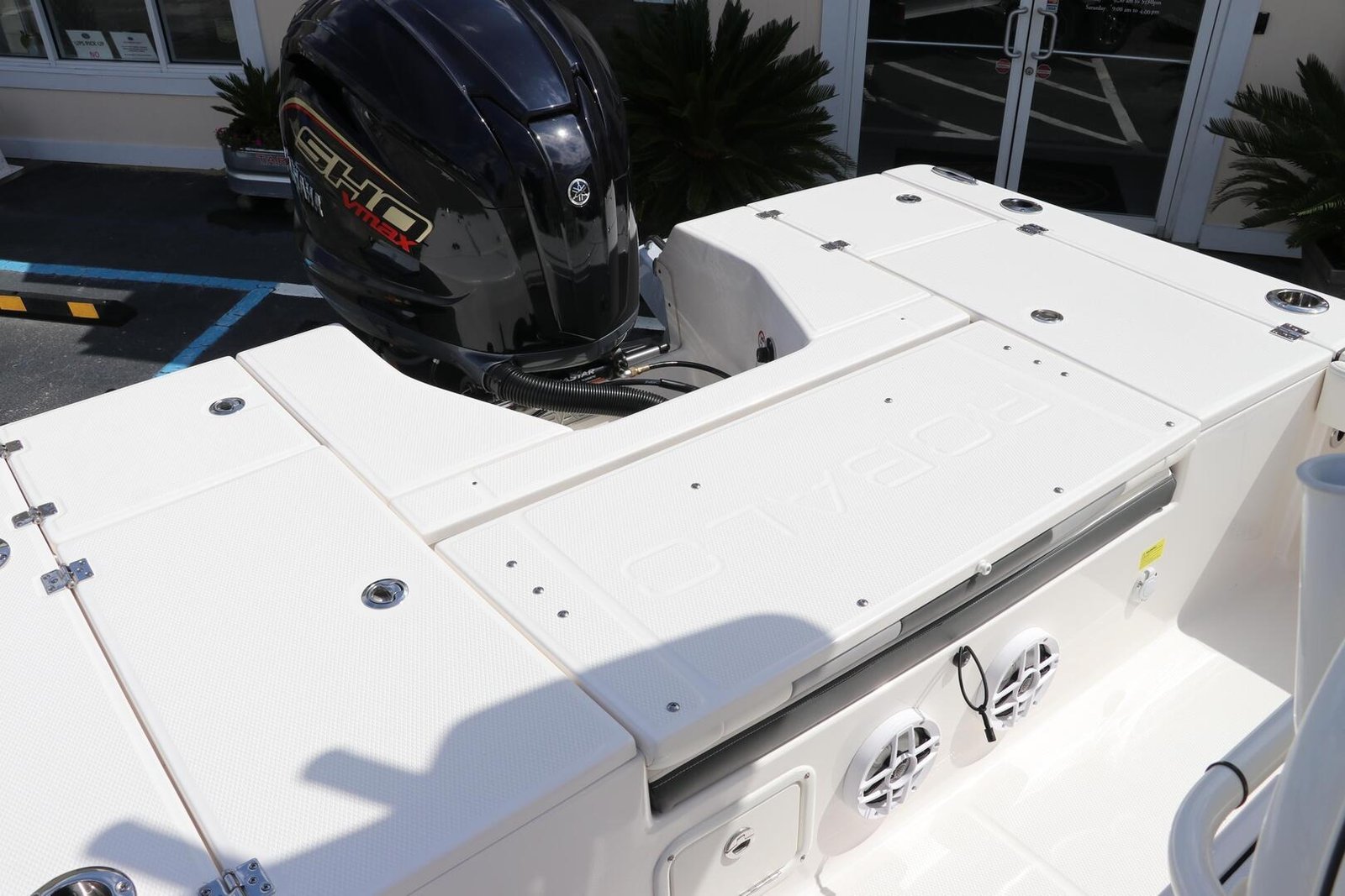 2024 Robalo 226 Cayman For Sale - Image 6
