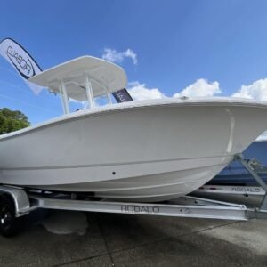 2024 Robalo R230 Center Console