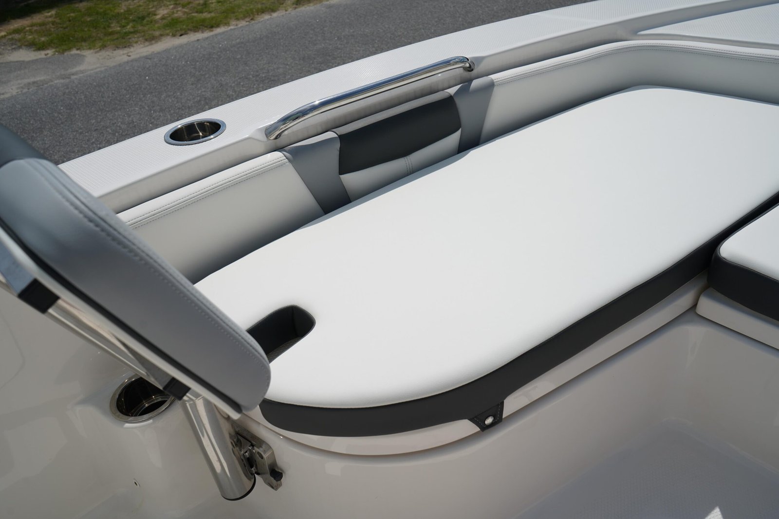 2024 Robalo 226 Cayman For Sale - Image 30