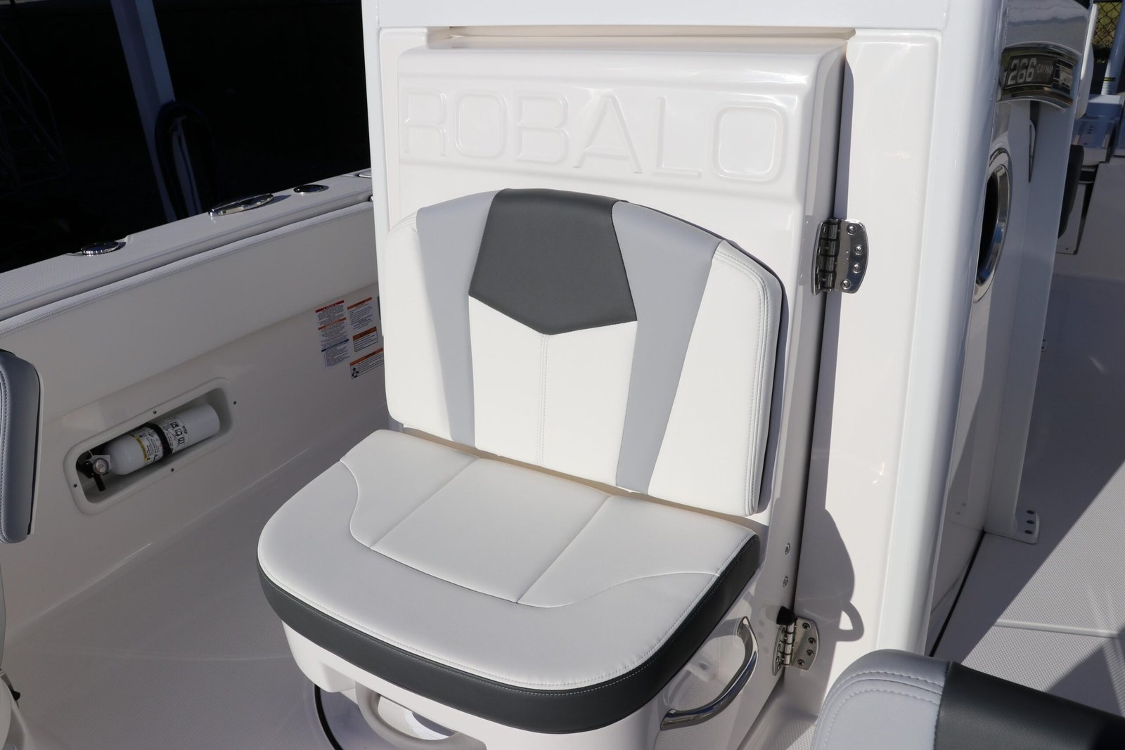 2024 Robalo 266 Cayman For Sale - Image 34