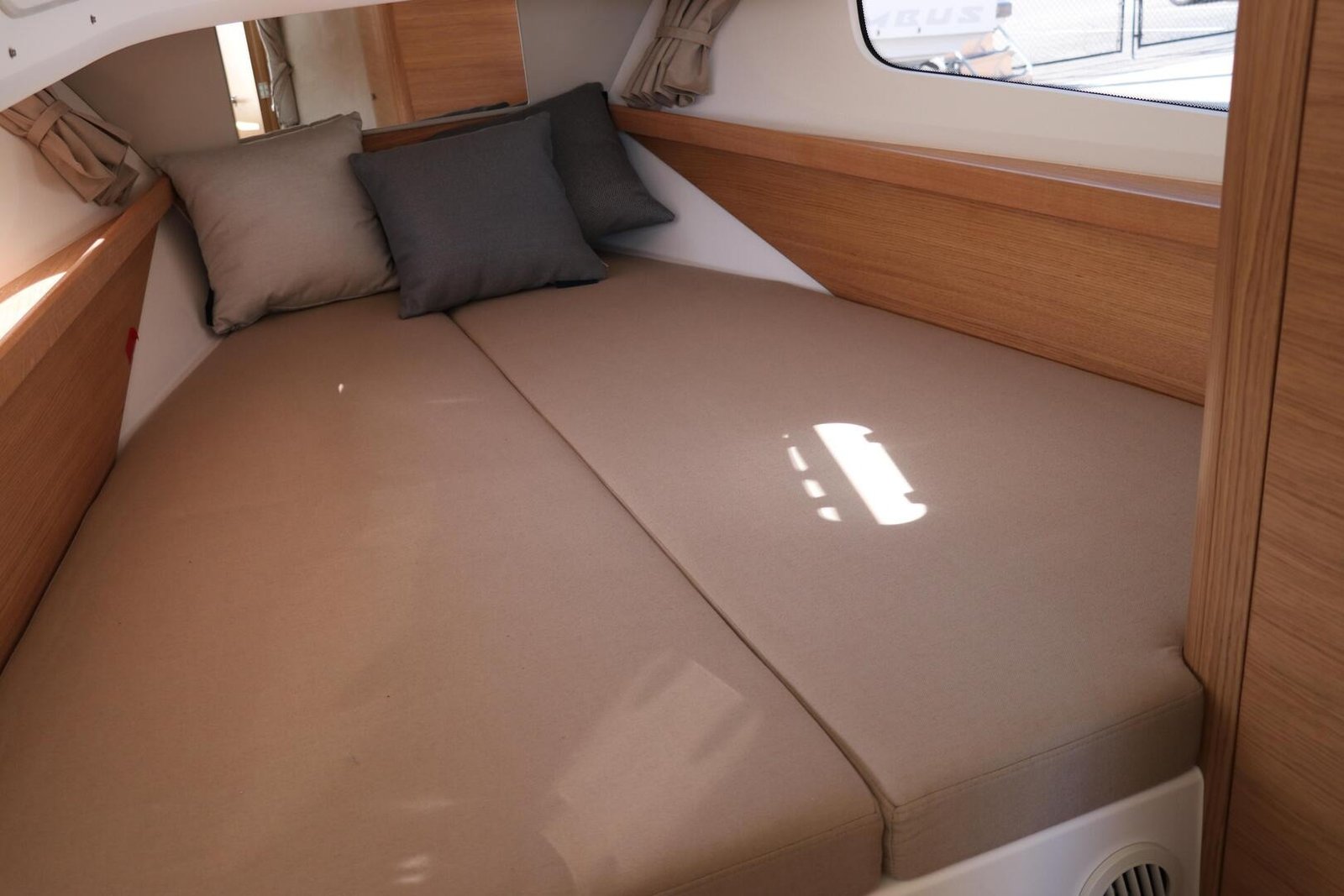 2025 Nimbus Tender 11 For Sale - Image 41