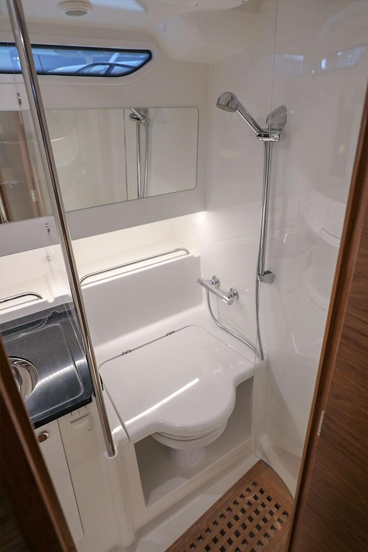 2025 Nimbus Tender 11 For Sale - Image 42