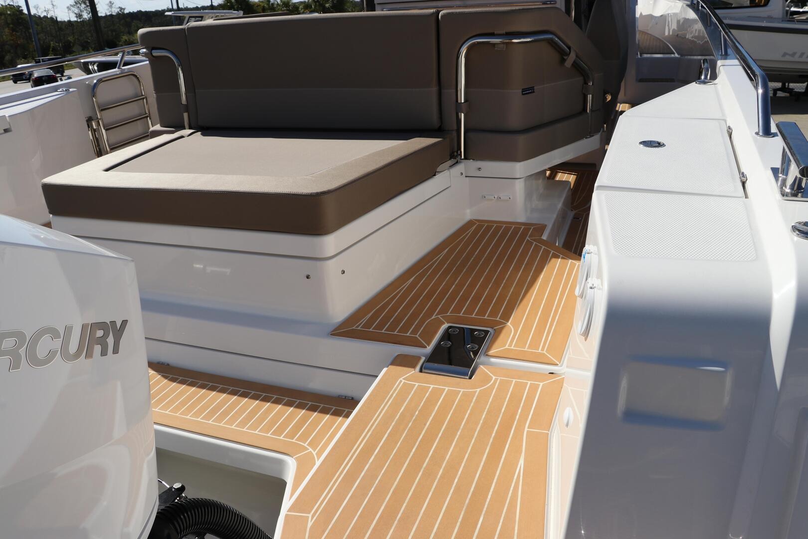 2025 Nimbus Tender 11 For Sale - Image 28