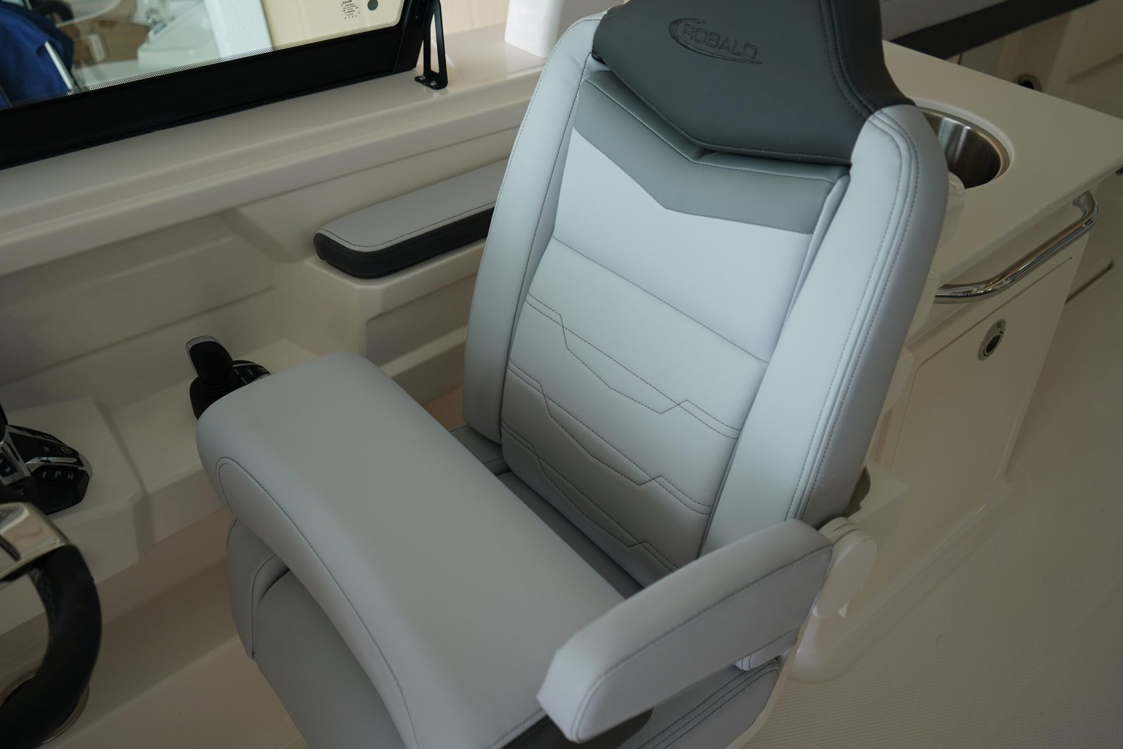 2025 Robalo R257 For Sale - Image 21