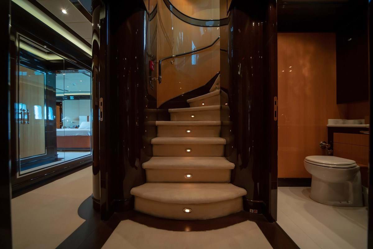 BASH IV Motor yacht for sale - Image 8