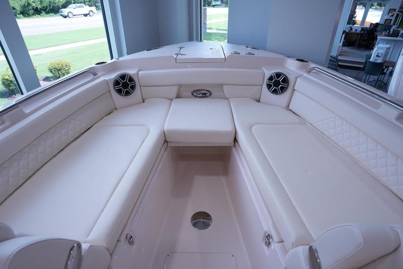 Buy 2026 Grady White Freedom 285 - Image 13