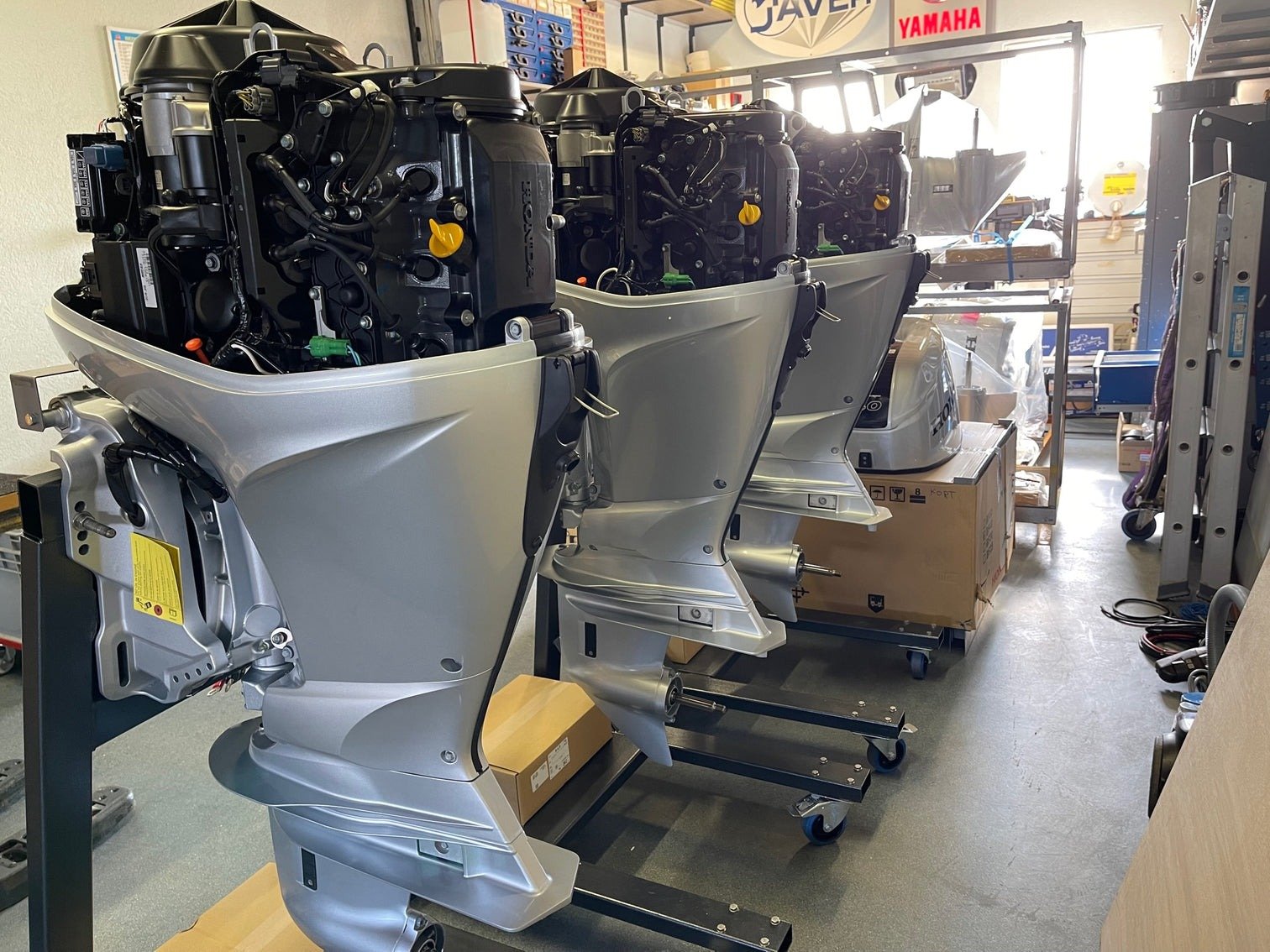 Honda 150hp Outboard | Intelligent Shift and Throttle, Electric Start, 20" Shaft | BF150DLDA - Image 5