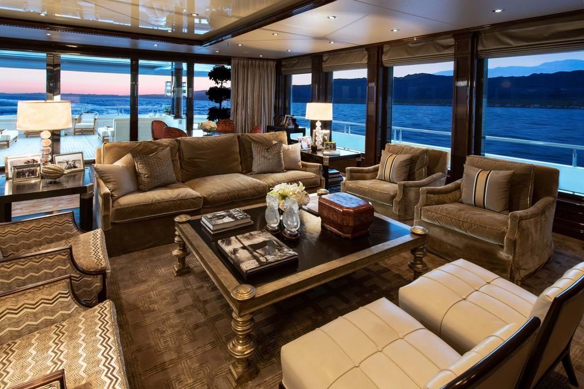 INVICTUS Motor yacht for sale - Image 3