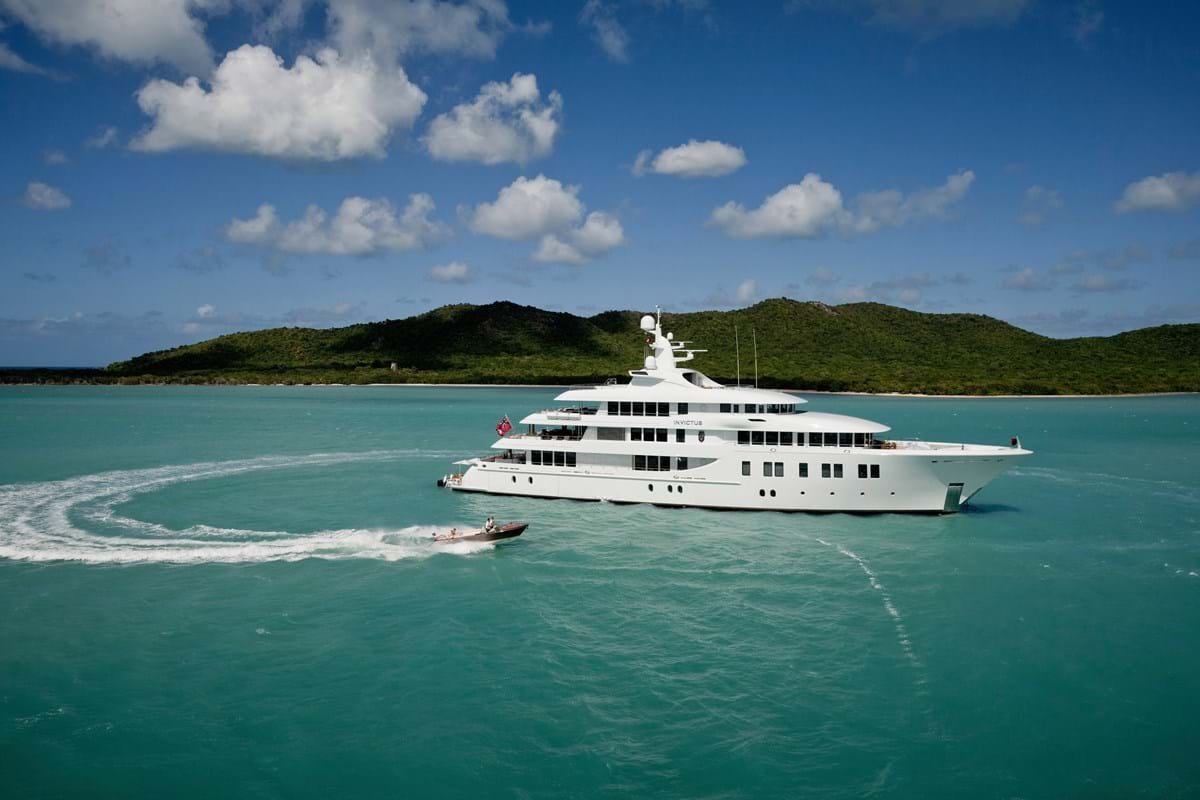 INVICTUS Motor yacht for sale - Image 17