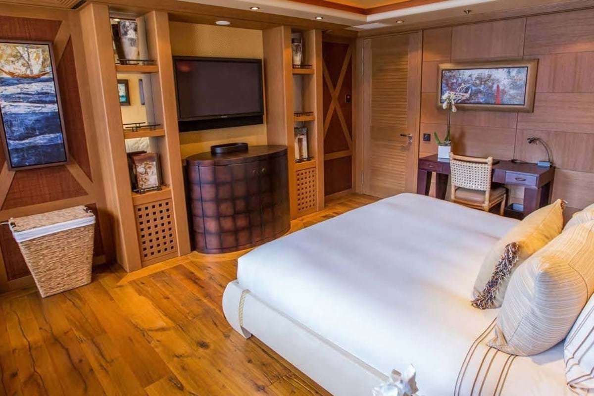 PELORUS Motor yacht for sale - Image 19