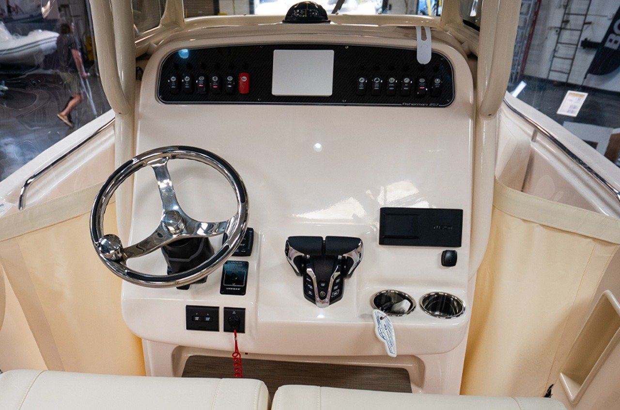 Buy Grady White Fisherman 257 | Twin Yamaha 200hp Outboards - Image 8