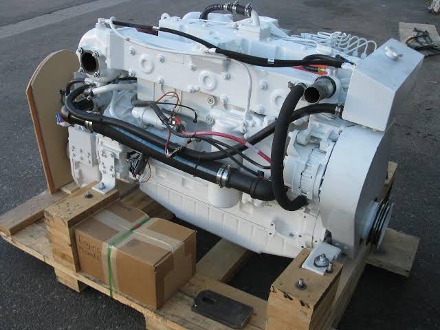 Cummins QSL9 Marine Engines