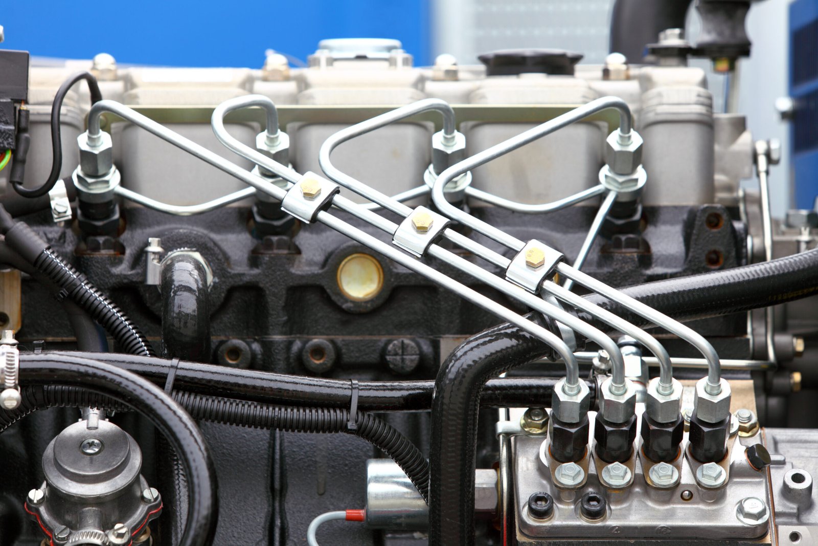 You are currently viewing Marine Engine Maintenance: The Complete Owner’s Guide